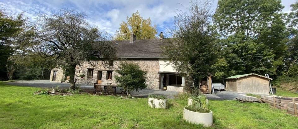 Maison 5 pièces de 138 m² à FERVACHES (50420)