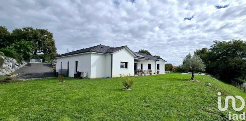 Maison 4 pièces de 124 m² à Laslades (65350)