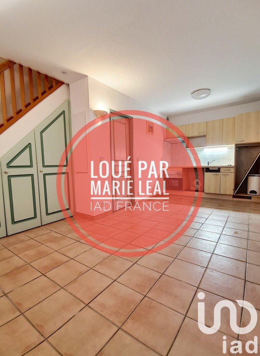 Appartement 2 pièces de 36 m² à Tourrettes (83440)