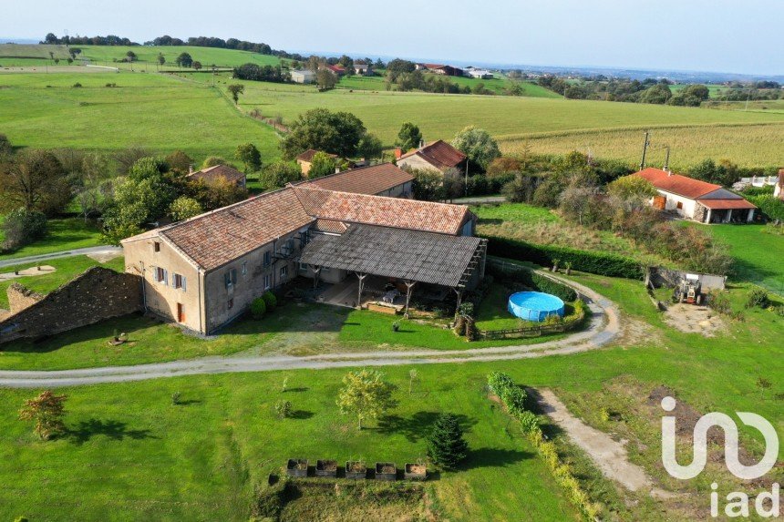 Ferme 8 pièces de 300 m² à Andouque (81350)