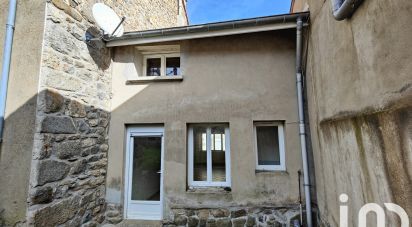 Maison de village 4 pièces de 70 m² à Rochepaule (07320)