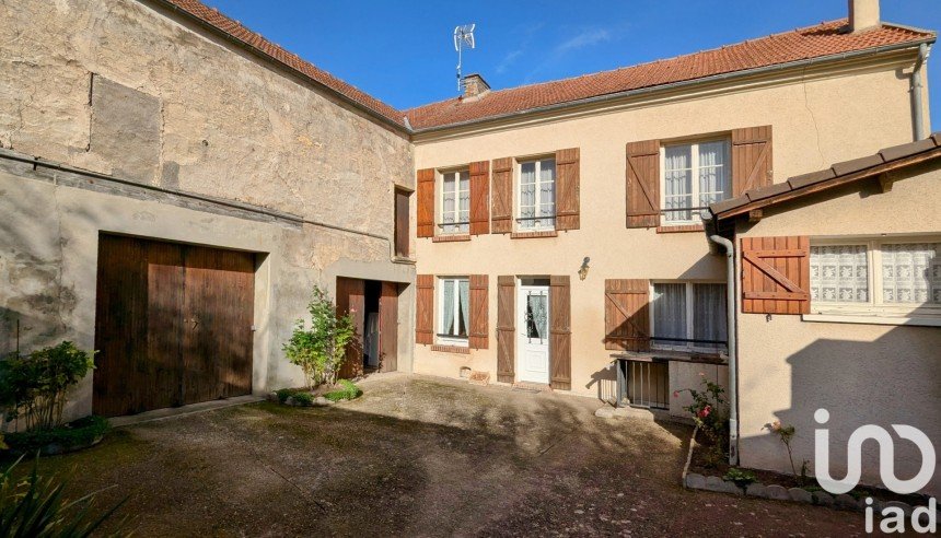 Maison 5 pièces de 230 m² à Flins-sur-Seine (78410)