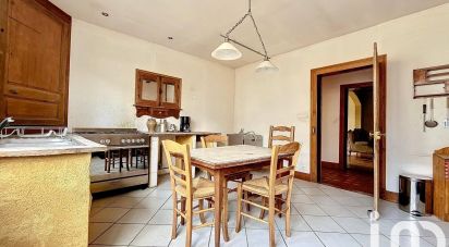 Traditional house 4 rooms of 146 m² in Laheycourt (55800)