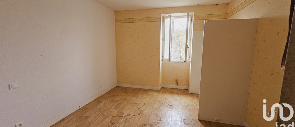 House 12 rooms of 214 m² in Asprières (12700)