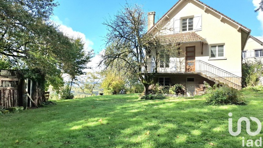 House 4 rooms of 84 m² in Saint-Martial-de-Gimel (19150)