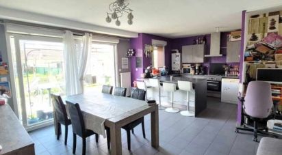 Pavilion 5 rooms of 83 m² in Dechy (59187)