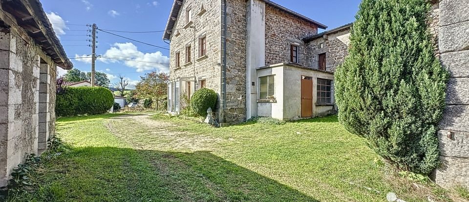 Maison de campagne 10 pièces de 124 m² à Saugues (43170)