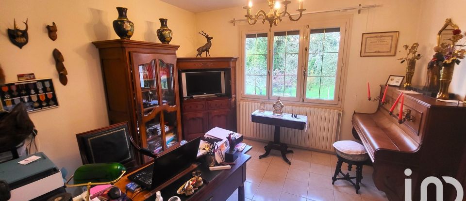 Maison traditionnelle 6 pièces de 136 m² à Chécy (45430)