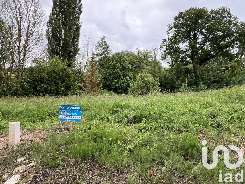 Land of 734 m² in Pourcy (51480)