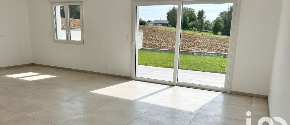 Maison 5 pièces de 110 m² à Courcelles-Chaussy (57530)