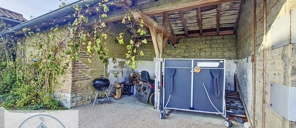 Ferme 8 pièces de 215 m² à Saint-Genis-sur-Menthon (01380)