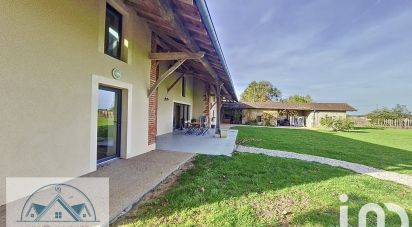 Ferme 8 pièces de 215 m² à Saint-Genis-sur-Menthon (01380)