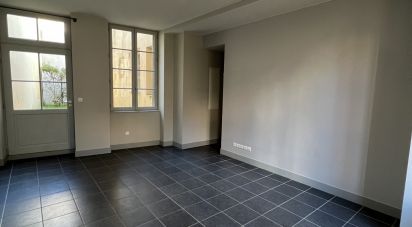 Appartement 3 pièces de 65 m² à La Rochelle (17000)