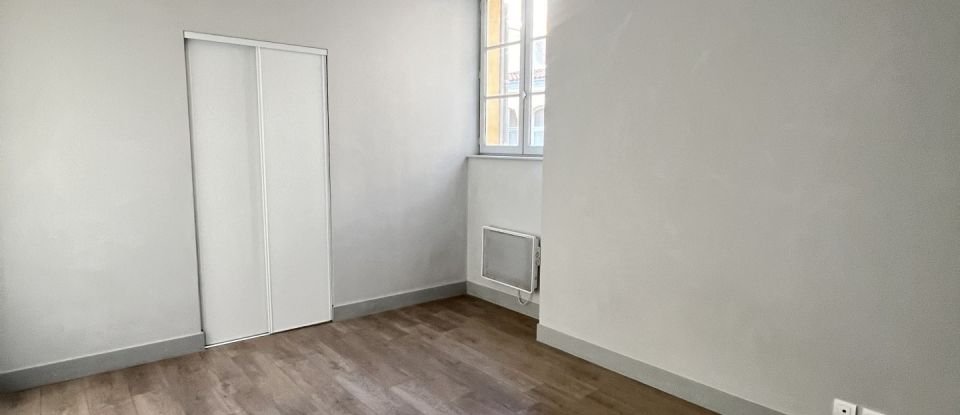 Appartement 3 pièces de 65 m² à La Rochelle (17000)