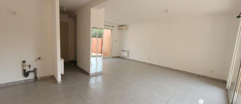 Maison de ville 3 pièces de 74 m² à Nîmes (30900)