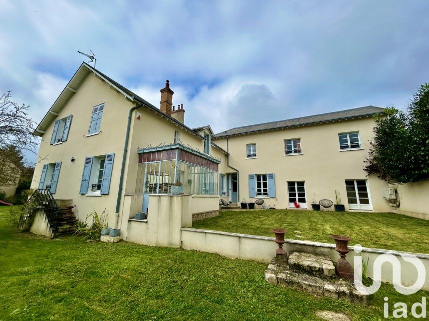 Maison 11 pièces de 375 m² à Saint-Chéron (91530)