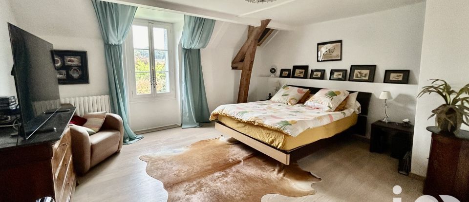 House 11 rooms of 375 m² in Saint-Chéron (91530)