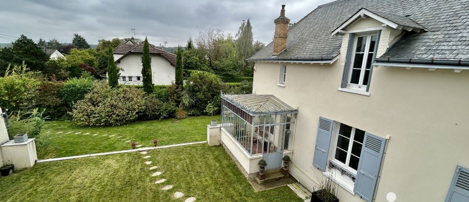 House 11 rooms of 375 m² in Saint-Chéron (91530)