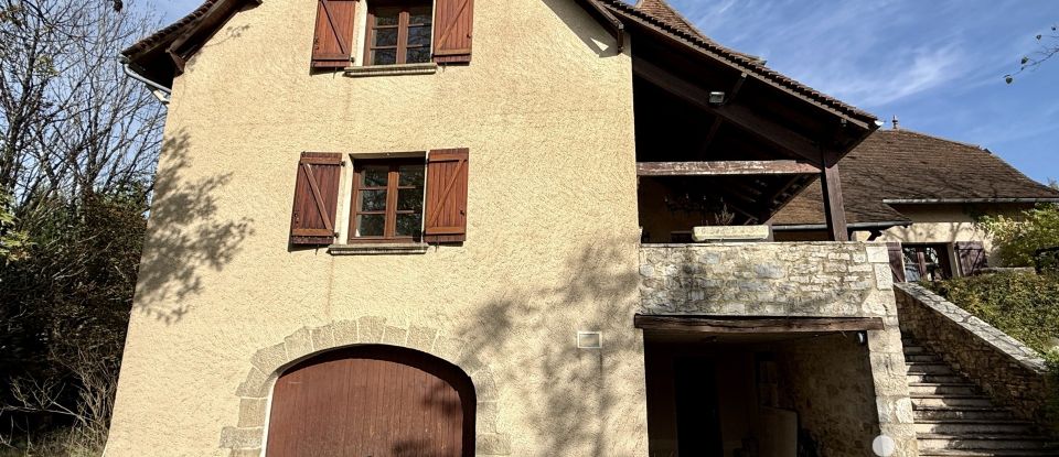 Traditional house 9 rooms of 186 m² in Capdenac (46100)