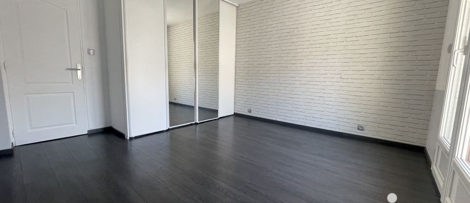 Appartement 4 pièces de 75 m² à Toulon (83200)