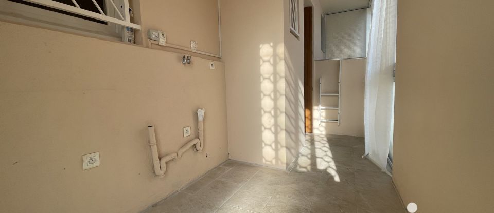 Appartement 4 pièces de 75 m² à Toulon (83200)