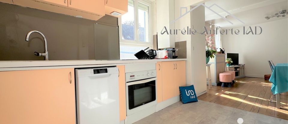 Triplex 4 rooms of 65 m² in Le Thillay (95500)