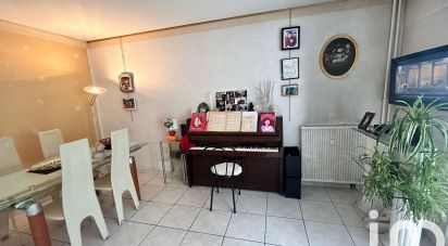 Apartment 4 rooms of 79 m² in Le Pont-de-Claix (38800)