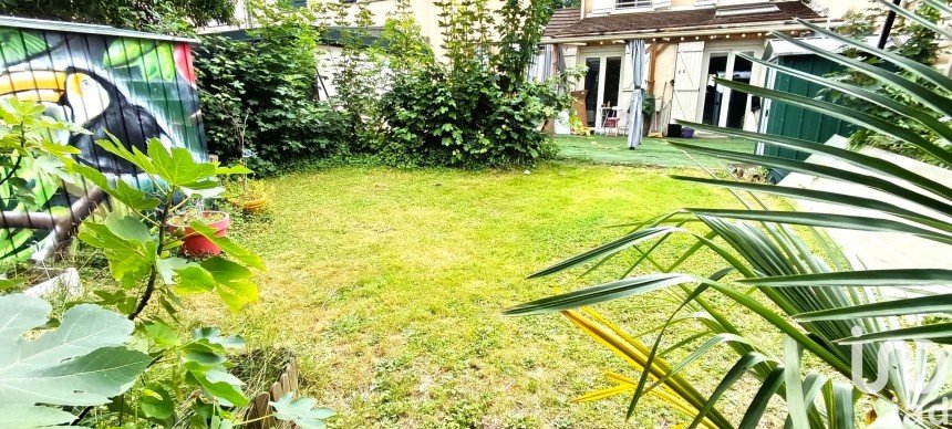 Maison 6 pièces de 111 m² à Champs-sur-Marne (77420)