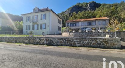 Maison 7 pièces de 180 m² à Saint-Denis-lès-Martel (46600)