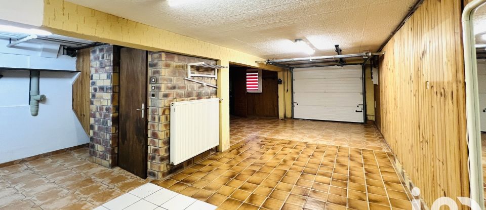 Maison 4 pièces de 95 m² à Behren-lès-Forbach (57460)