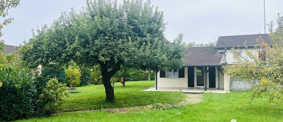 Maison 4 pièces de 95 m² à Behren-lès-Forbach (57460)