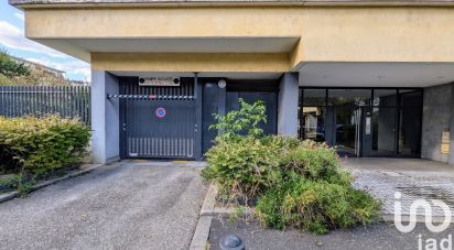 Parking/garage/box de 16 m² à Grenoble (38100)