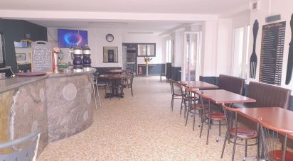 Brasserie-type bar of 470 m² in Juillan (65290)