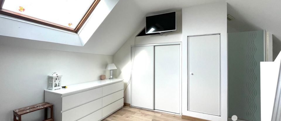 Maison 5 pièces de 121 m² à Vauréal (95490)