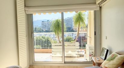 Apartment 2 rooms of 54 m² in Mandelieu-la-Napoule (06210)