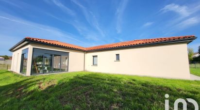 Maison 6 pièces de 140 m² à Pouilly-lès-Feurs (42110)