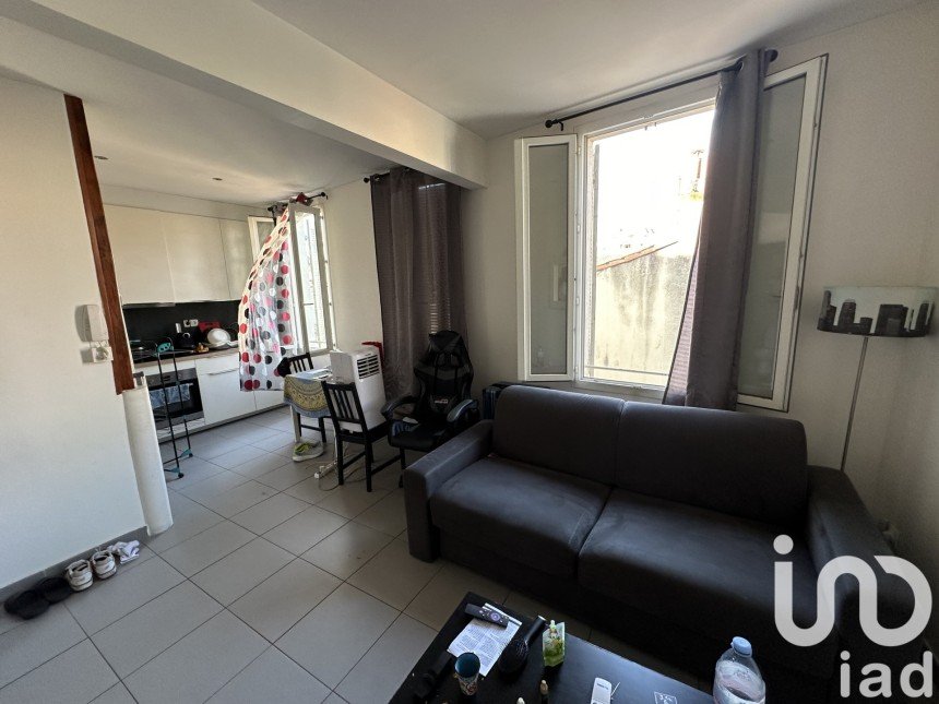 Apartment 2 rooms of 29 m² in Marseille (13008)