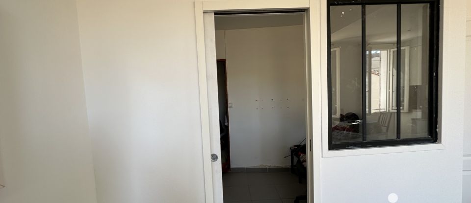 Appartement 2 pièces de 29 m² à Marseille (13008)