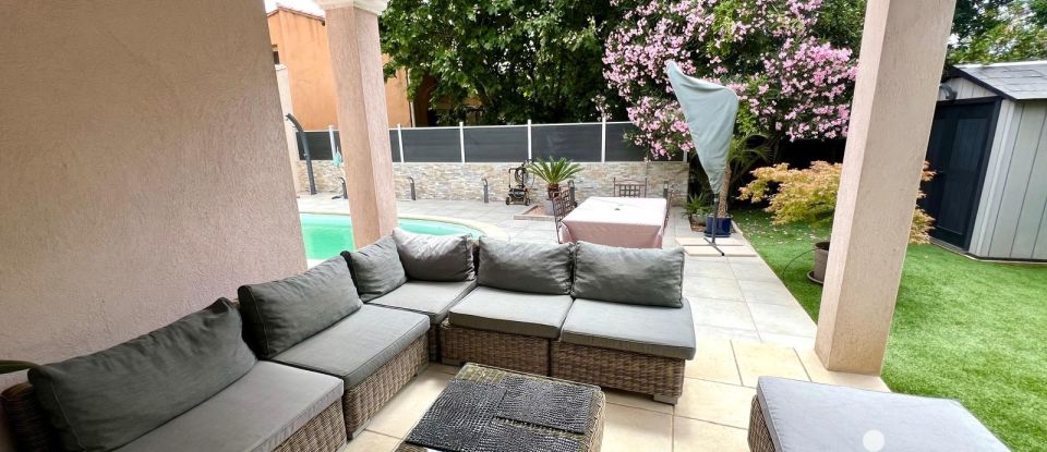 House 7 rooms of 140 m² in Six-Fours-les-Plages (83140)