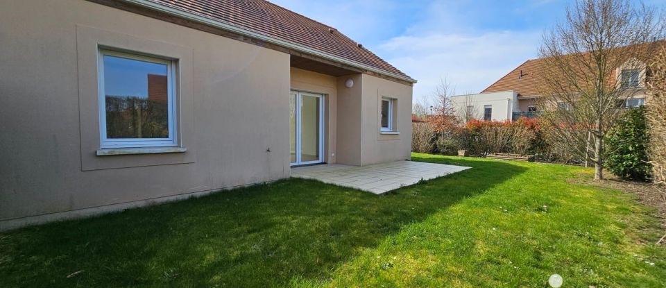 Maison 3 pièces de 65 m² à Pringy (77310)