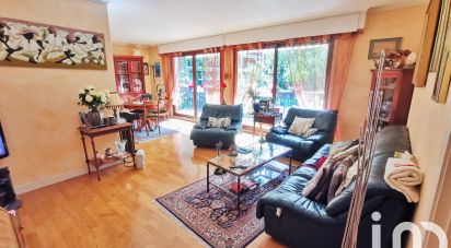 Apartment 4 rooms of 84 m² in Chilly-Mazarin (91380)