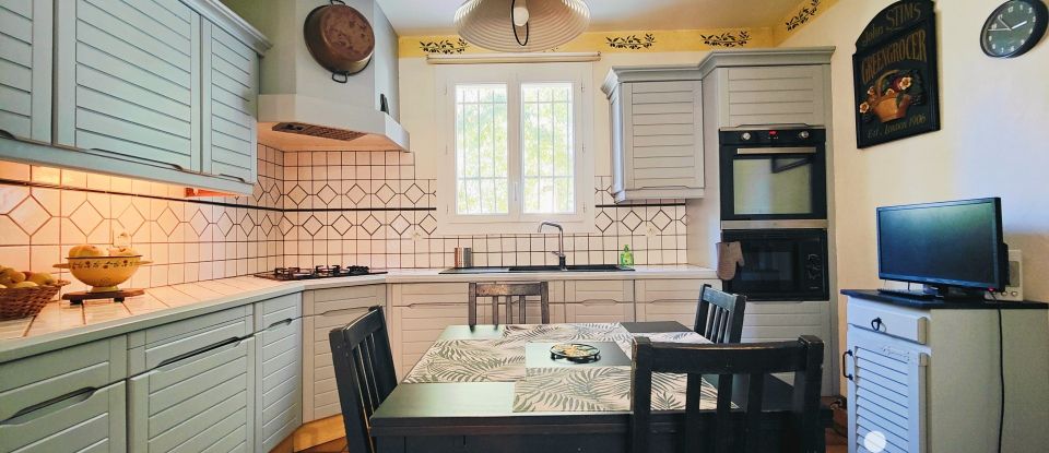 Traditional house 5 rooms of 120 m² in La Garde (83130)