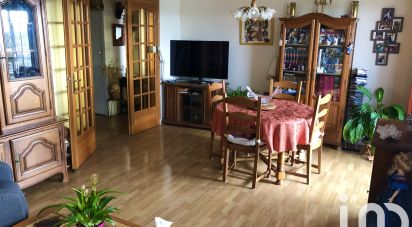 Apartment 3 rooms of 81 m² in Massy (91300)