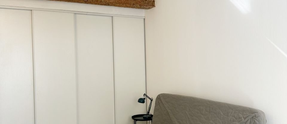 Studio 1 room of 23 m² in Toulon (83100)