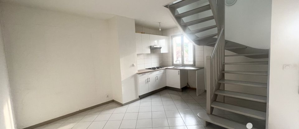 Duplex 2 rooms of 36 m² in Fontenay-le-Fleury (78330)