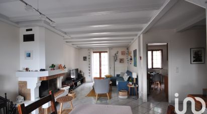 Traditional house 4 rooms of 94 m² in Coupvray (77700)