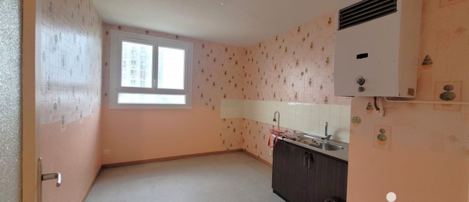 Appartement 4 pièces de 89 m² à Nantes (44100)