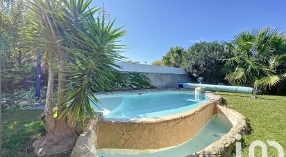 House 6 rooms of 210 m² in Agde (34300)