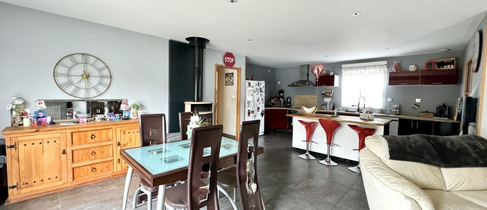 Maison 5 pièces de 165 m² à Foulbec (27210)