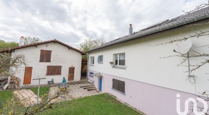 Maison traditionnelle 6 pièces de 210 m² à Mainvillers (57380)